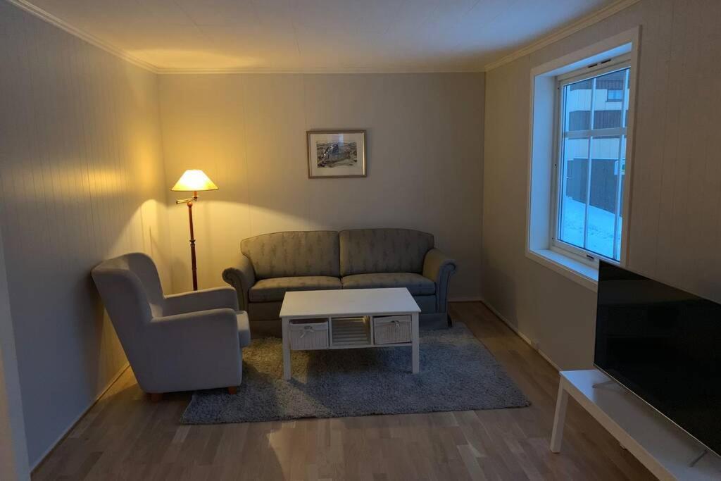 Koselig Hus I Havna Apartment Svolvaer Exterior photo